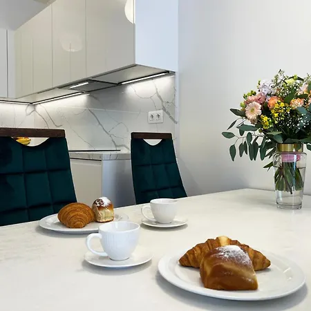 Apartamento 2024 New Building Zwirn, Free Parking *